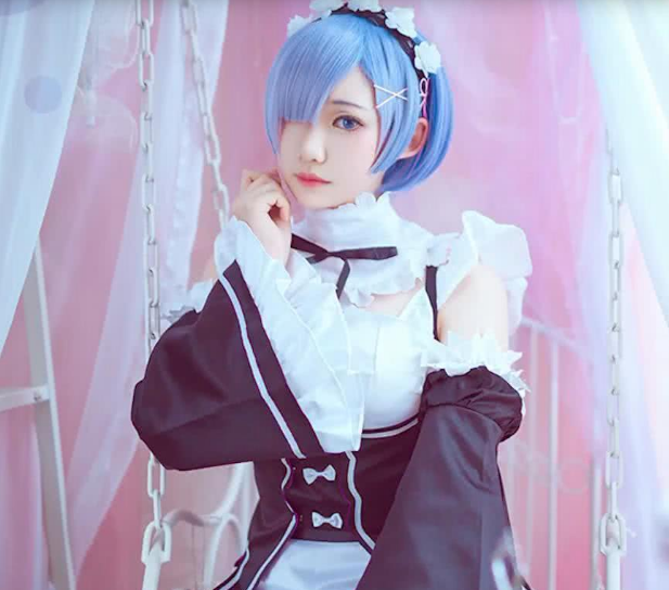 05后初中生cos蕾姆这发育逆天了网友完全不像个孩子