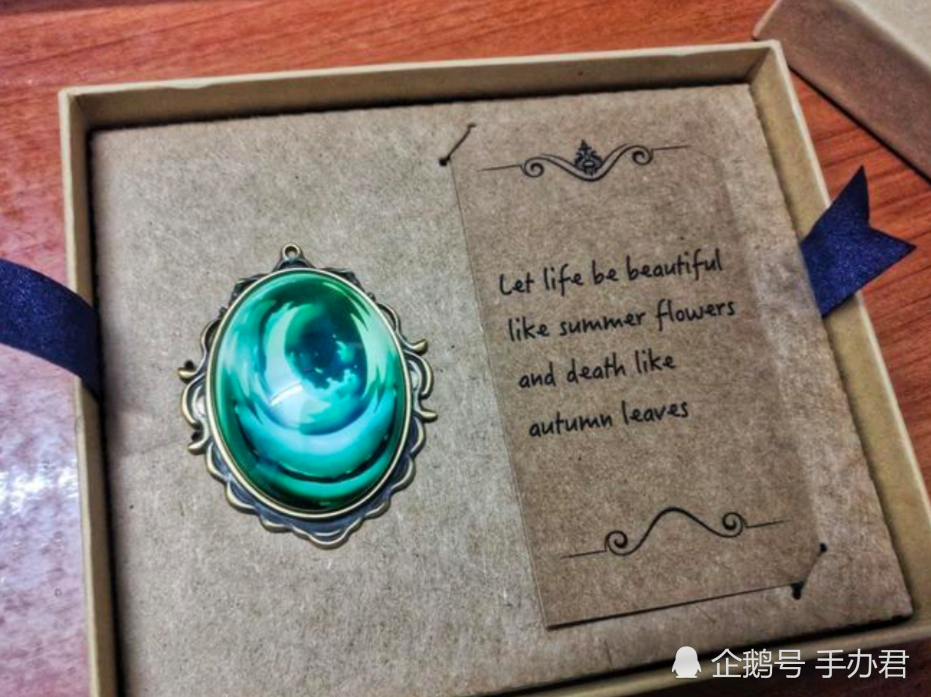 少佐还活着吗 京阿尼紫罗兰永恒花园薇尔莉特胸针 这周边太美了