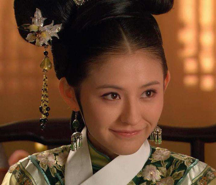 热依扎公开自己患有严重的抑郁症和焦虑症,自称死过很多回