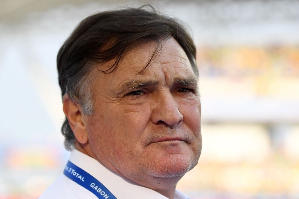 卡马乔:这支西班牙我最喜欢布斯克茨,他在国家队一直踢得很好_腾讯