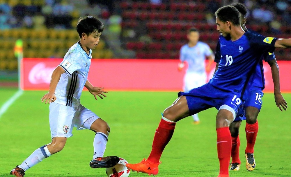 足球18岁新星久保建英 巴萨青训出品的他或成亚洲足球新名片