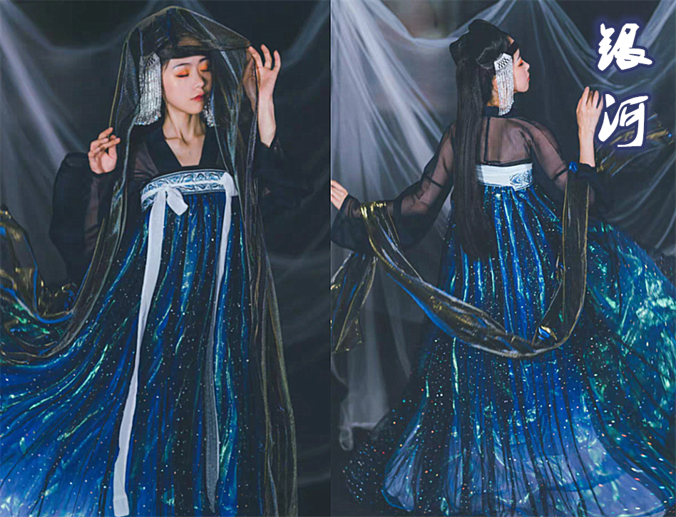 "星空款"汉服有多美?嫦娥不过如此,看到最后,袍子:枯辽!