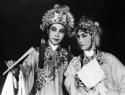 徐玉兰饰曾荣.金彩凤饰严兰贞