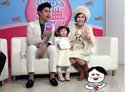 袁成杰女儿极具国际范,从小就有超模气场,网友:就等着她长大!