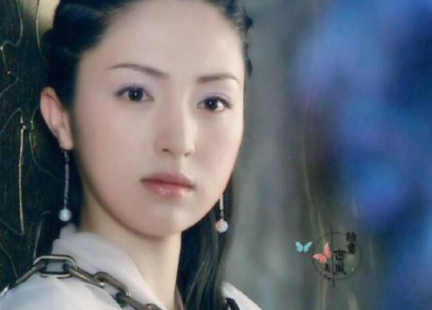 36岁董璇旧照,年轻时美若天仙,网友:这谁顶得住!