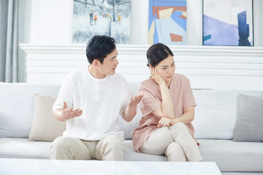 有个会存钱的老婆是什么体验?丈夫:太抠门