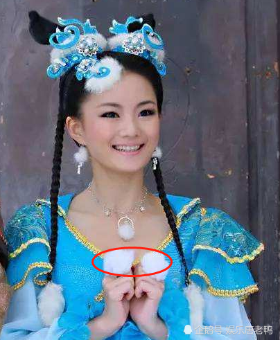 活佛济公8年前的白雪有多潮现在流行的都是她玩剩下的