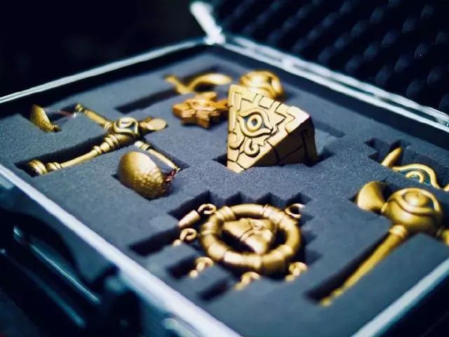 国外网友3d打印自制《游戏王》"千年神器",外观质感高度还原.