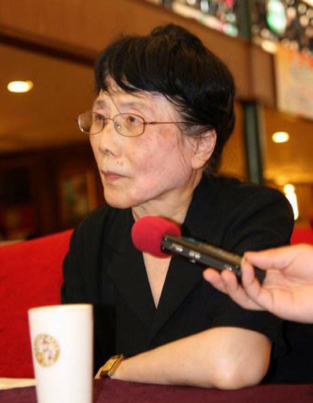 播音伉俪夏青与葛兰互称老师恩爱一辈子儿子帅气今她86岁