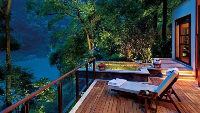 避世于彩云之南,却也是此生必睡