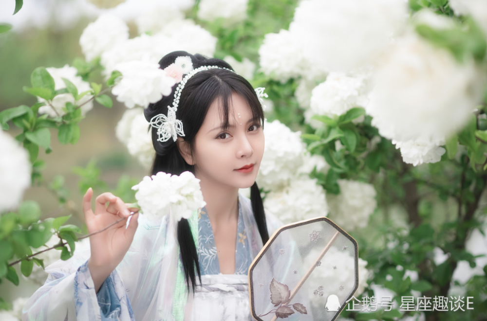 8月26日 28日星座运势 双子冷静思考 水瓶抓住机遇