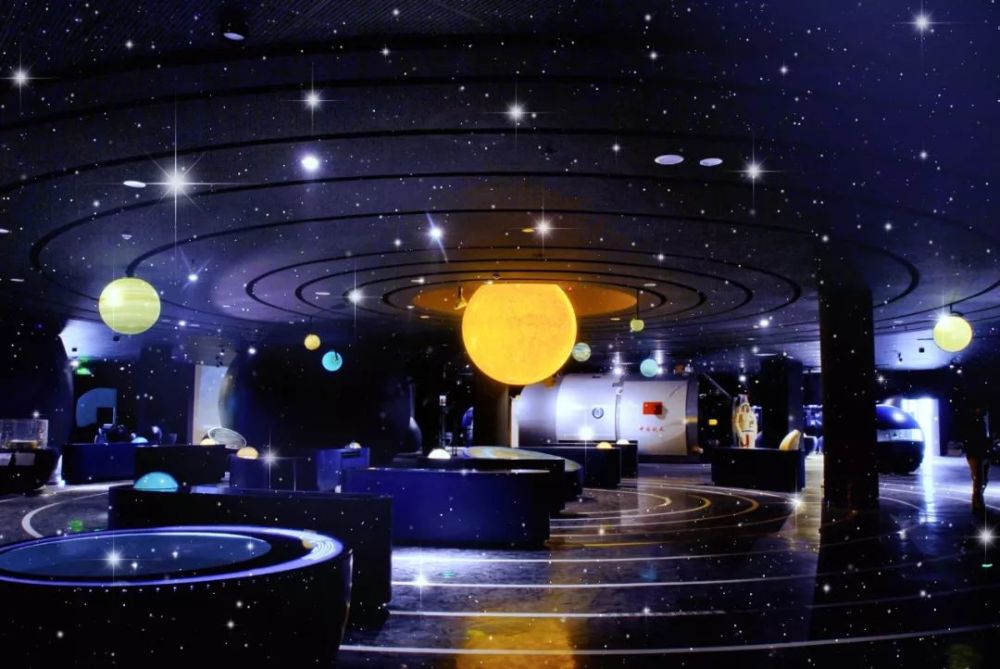 vlog | 银河星系的极致浪漫都在武汉这个小众天文馆里