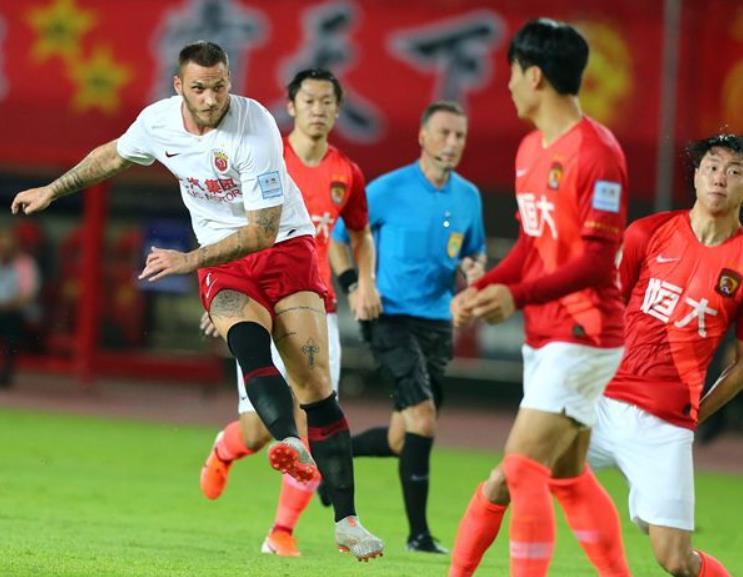 亚冠排行_亚冠也有危机!中超亚冠排名或被韩国超越,明年可能两队踢附加赛