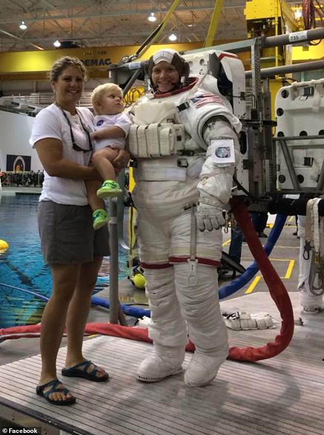 美国女宇航员外太空窥探妻子银行账户 成首位涉嫌太空犯罪地球人