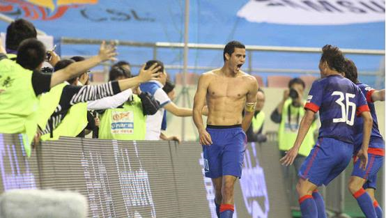 吸引大牌外援来中超的不仅仅是钱,还因为中国