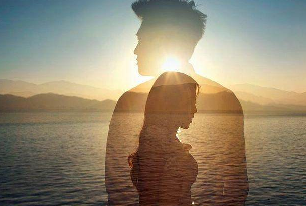 适合QQ空间的说说:可以收藏!摘抄一句话发圈