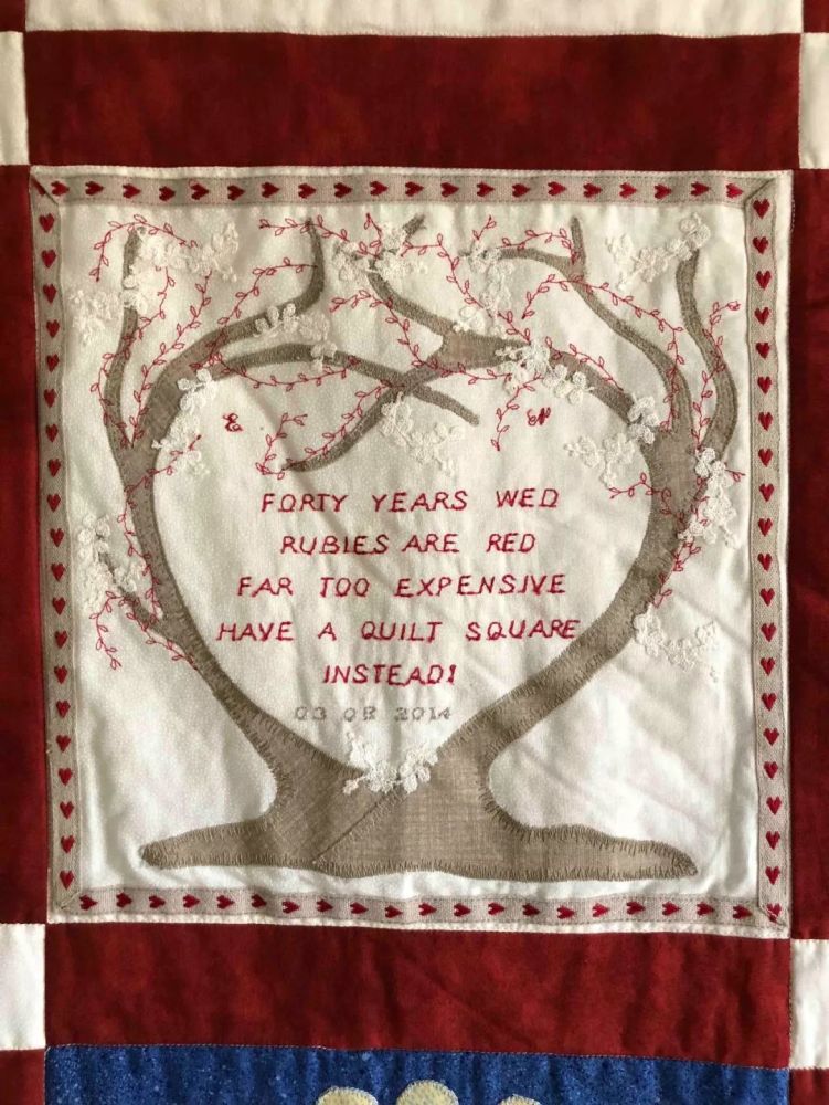 伊丽莎白.林赛|“长城床罩”制作者的故事