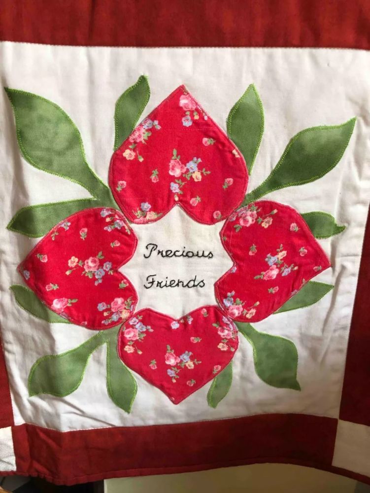 伊丽莎白.林赛|“长城床罩”制作者的故事