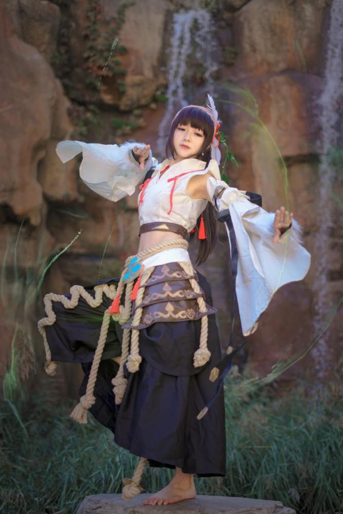 剑网三朔雪丐萝cos,玲珑萝莉教你打狗棒法