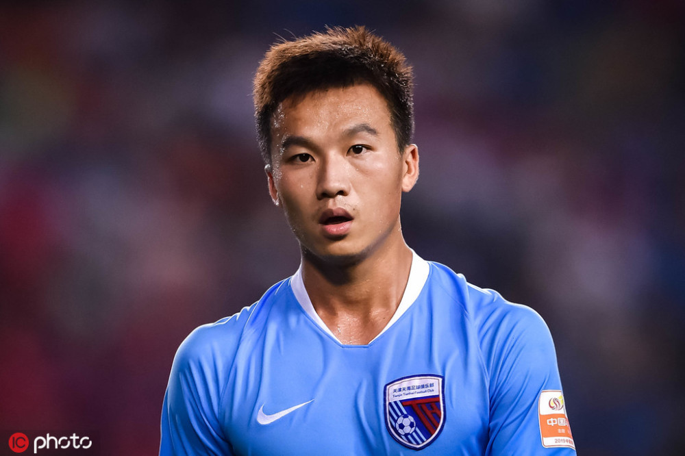 专访国脚姚均晟:看别人进国足自己会思考 95一代实力还不够硬