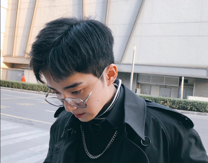 小欢喜中季杨杨颜值多高看清他戴眼镜后网友肖战对不起