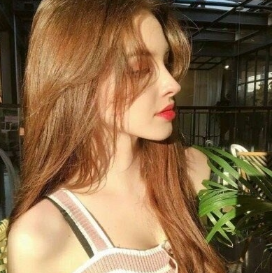 慵懒·欧美·气质女生头像:那些我为之动容的东西,一次次辜负我