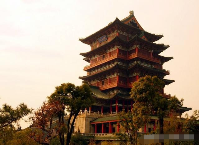 滕王阁序中的滕王是谁能不能介绍一下他的生平
