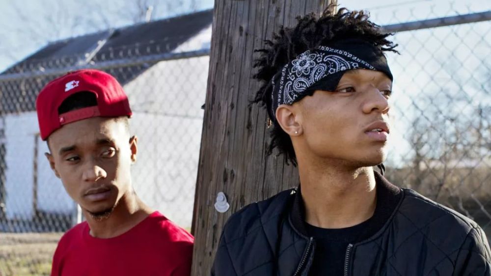 歌曲名称:black beatles 演唱者:rae sremmurd 来自美国的rae