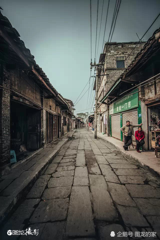 重庆合川有条古老的街道建于清乾隆年历史悠久文化底蕴深厚