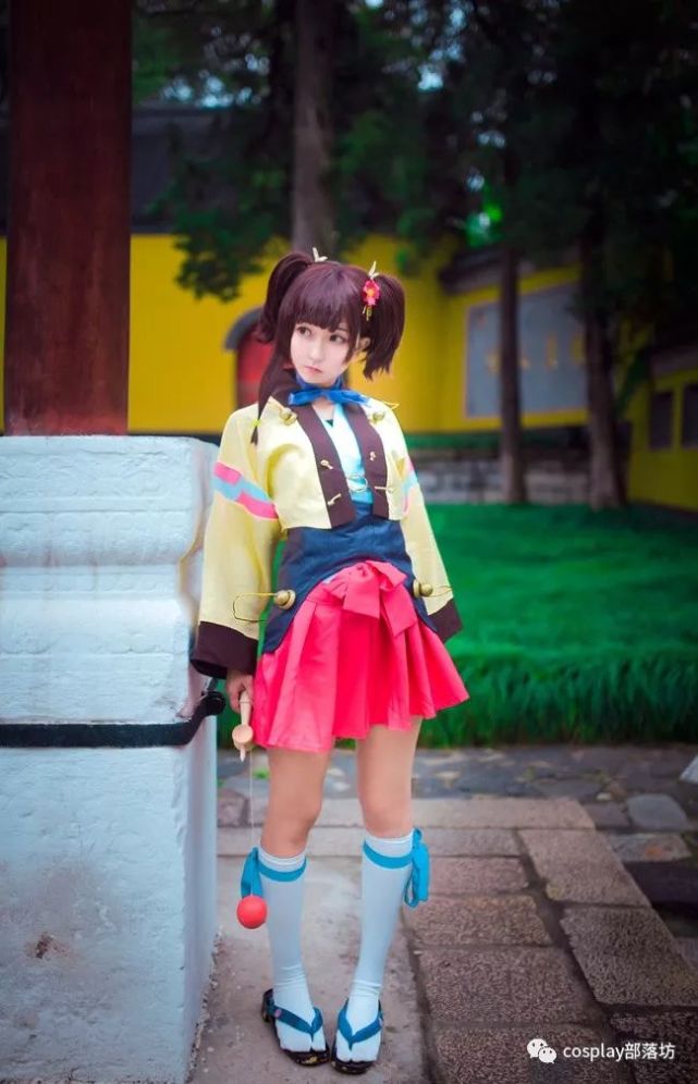 请点亮右下角的小花,谢谢!