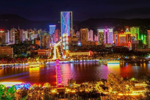 “五一”假期游兰州，8区县35条全域旅游线路任你选！_腾讯新闻