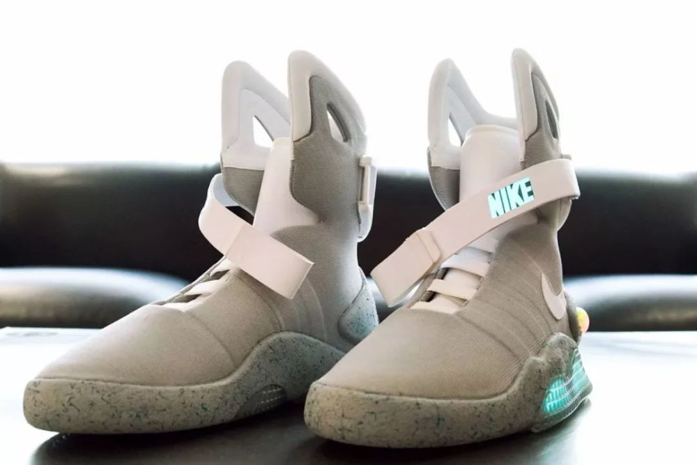 玩具|他在西湖边买200㎡豪宅，4年不住人，堆满的玩具总价超房子