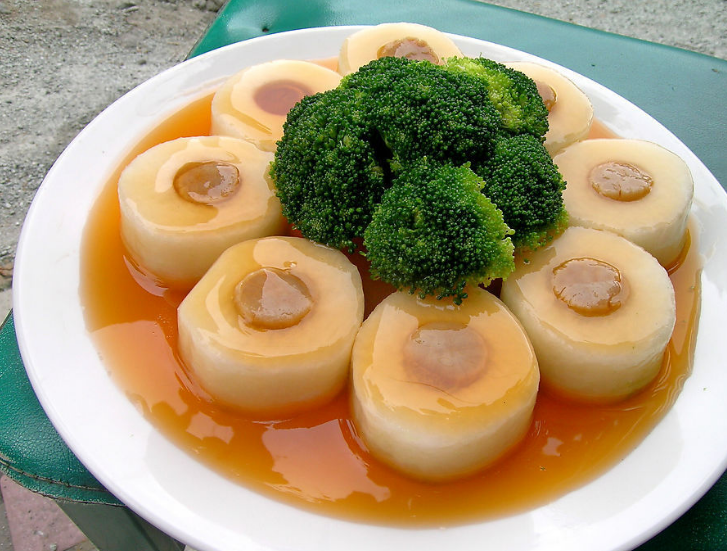 鲜美无比的瑶柱蒸冬瓜,鲜美无比很有滋补效果,人间美味噢!