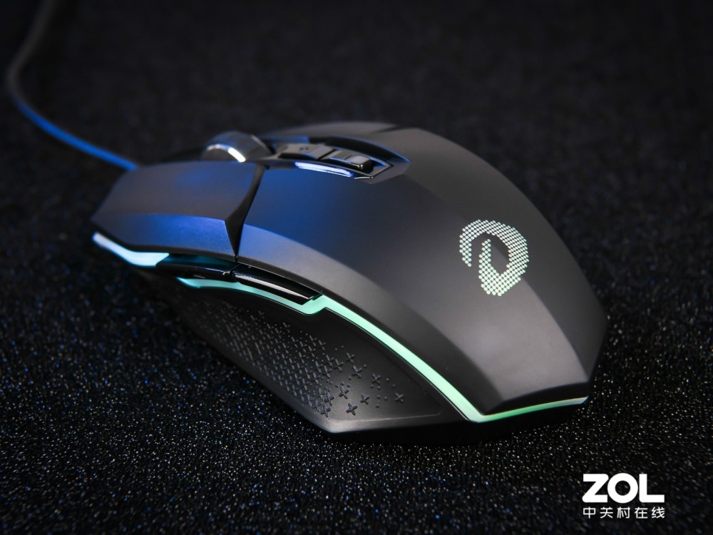 凌厉却不张扬:达尔优牧马人第五代图赏