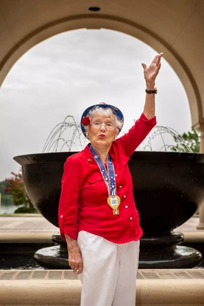 100岁才练跑步、103岁破短跑世界纪录,她是人