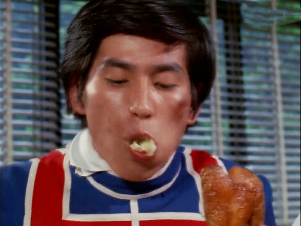 5大吃货奥特曼托雷基亚每集都要吃东西而他变身要吃掉变身器