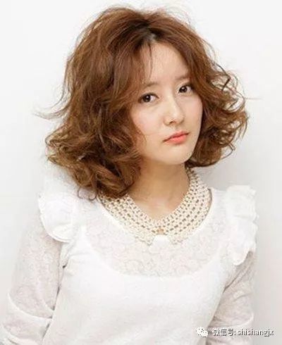 12款中发烫发,大脸女孩也能做