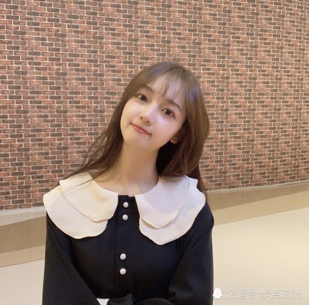 吴亦凡女友私照曝光,身材不输关晓彤撞脸王力宏老婆