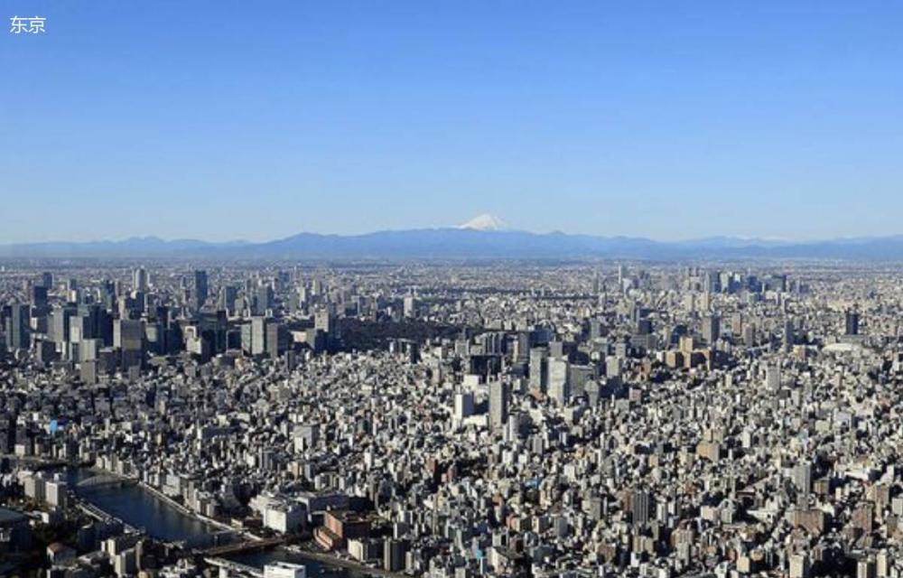 除了關東平原以外,日本還有一些面積較小的沿海平原分佈,比如大阪平原