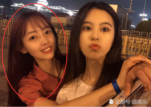 吴亦凡绯闻女友旧照曝光,有刘海没刘海判若两人,难怪只是个网红