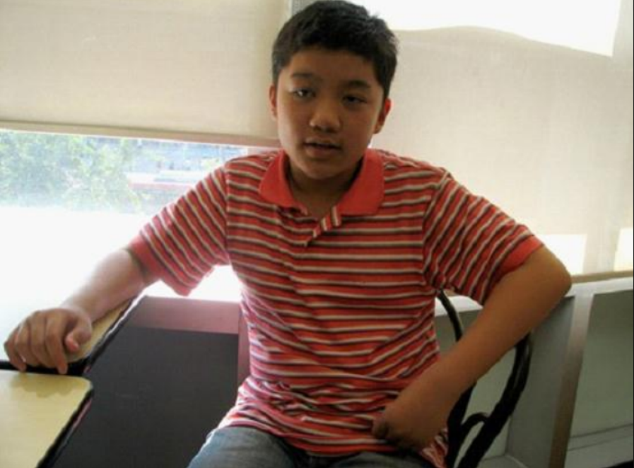 尤浩然逆袭式长大考上北电颜值开挂杨紫张一山要紧张了