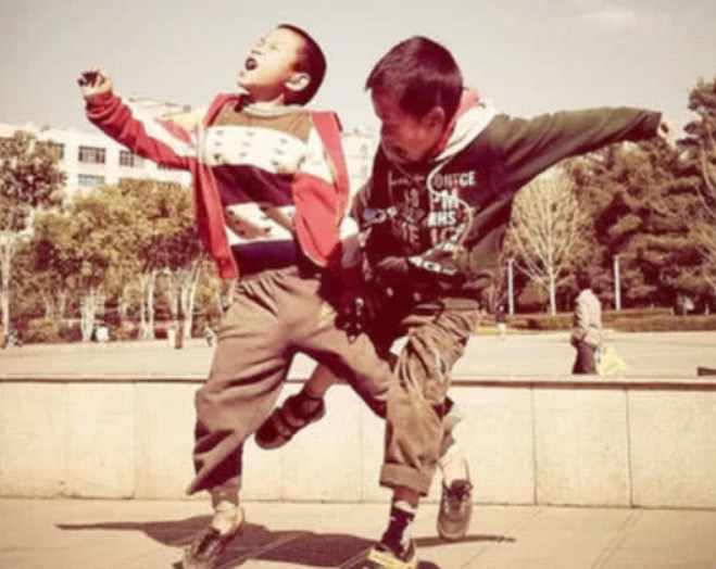 初中"扛把子"都不敢惹的3种学生,表面无害,暗里却是"老大"