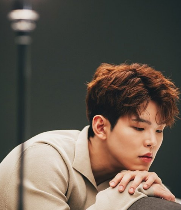 9月开始回归大战:脸红的思春期转型,zico能否横扫榜单?