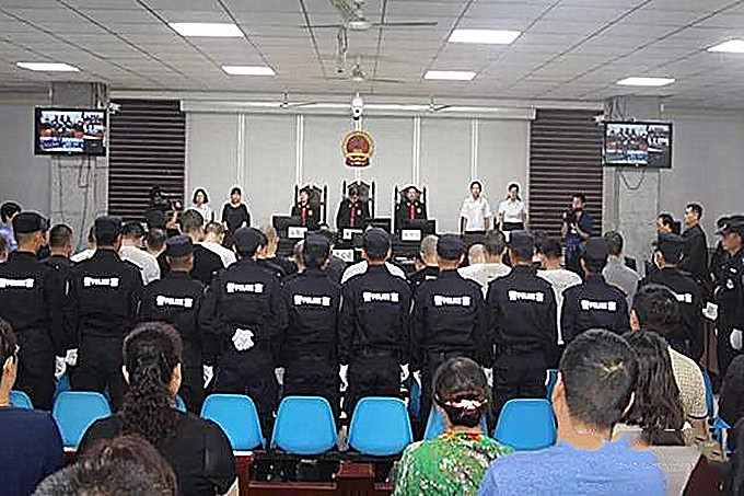 陕西一黑社会被剿灭拿别人钱放高利贷成立地下清收队暴力讨债