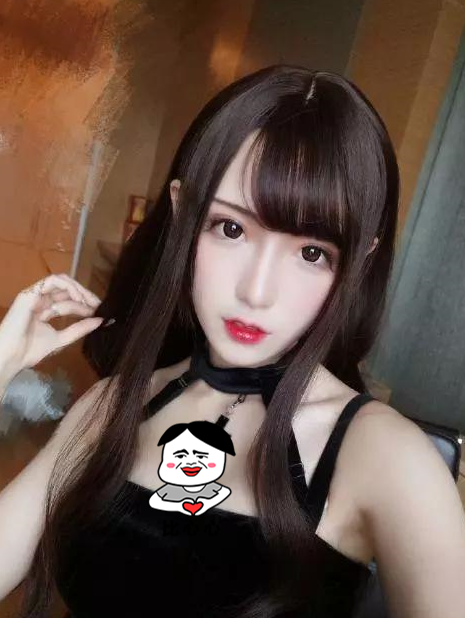 虎牙靠"古阿扎"抢足风头,斗鱼派出另一名大将,导播全程找角度