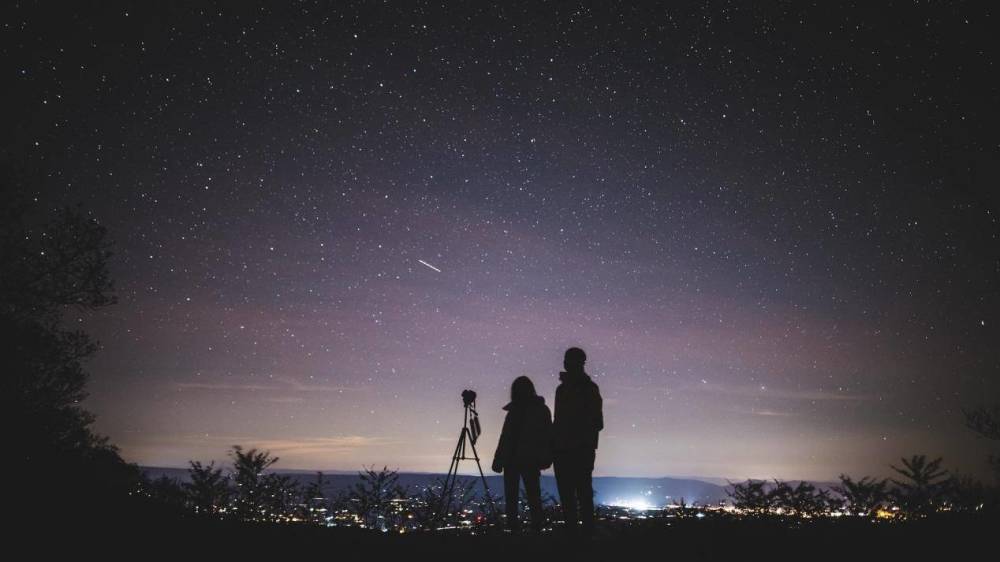 仰望星空前,你需要一款适合自己的望远镜