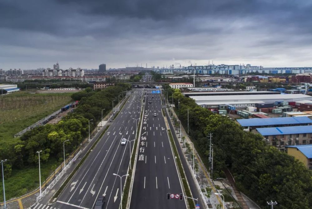 比原计划提前一个月!宝山区江杨北路改建工程通车啦!