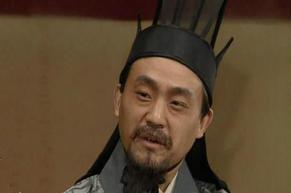 据《三国志61孙峻传》载,五凤三年(公元256年),孙峻在降将文钦的