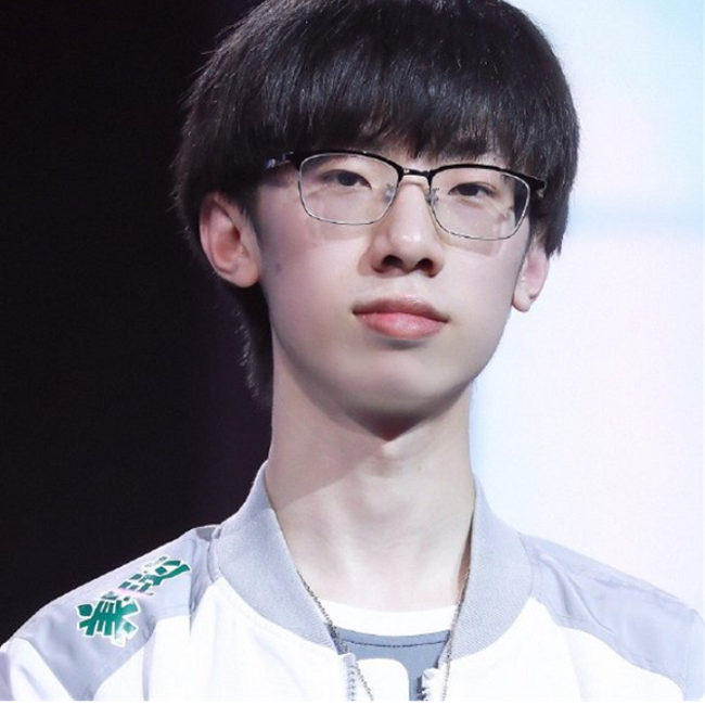 1zplay电竞比分网app｜阿水输掉一局游戏被嘲讽，无语反击：我一定要赢到退役吗？