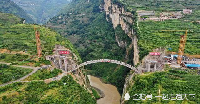 我国有一处大峡谷,地处云贵川三省交界,真的是